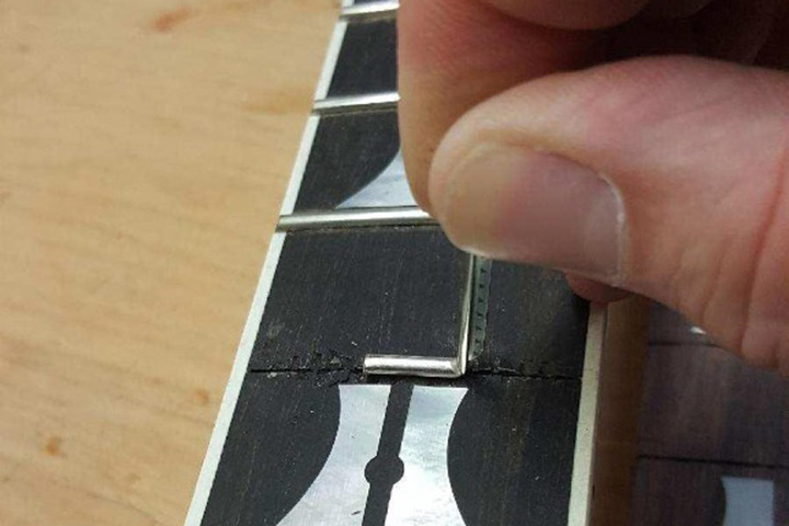 Tech Tip: Refretting a Guitar