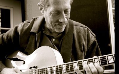 Performance Tip from Bruce Buckingham: Why Guitarists Should Read Music