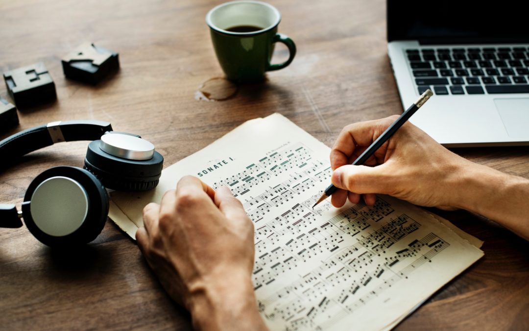 Join our Summer Songwriters Club!