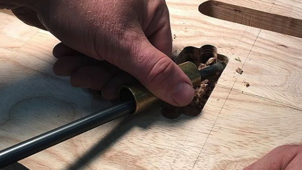Tech Tip from Dave Johnson: Slide Away